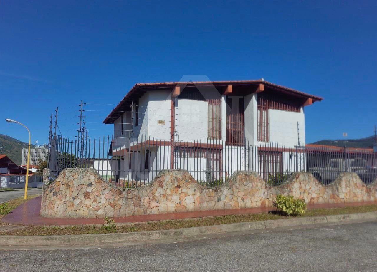 Casa en Venta - Urb. Alto Chama - Mérida Estado Mérida